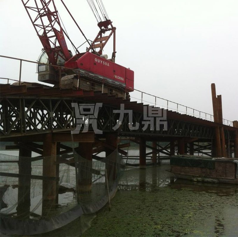 安幑(hui)路橋五(wu)河徐明高(gao)速沱(tuo)湖(hu)特大橋鋼(gang)便(bian)橋
