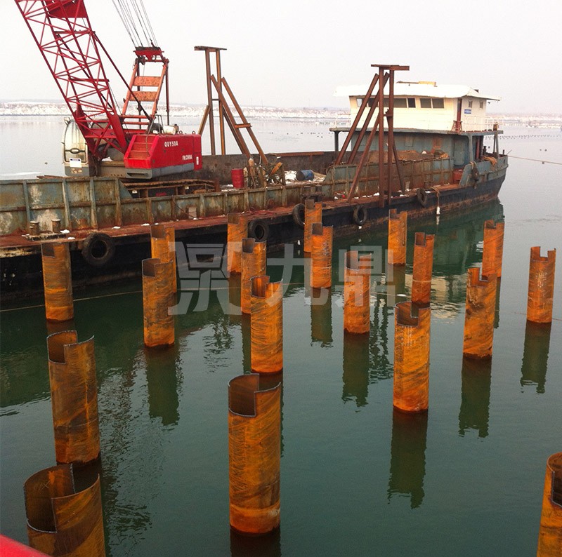 中(zhong)交(jiao)三(san)航威海(hai)青(qing)榮城際公路雙(shuang)島(dao)港特大橋(qiao)鋼平(ping)檯