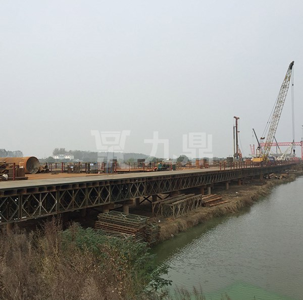 武(wu)漢(han)市政路橋-天河機(ji)場S9標(biao)段(duan)2鋼便(bian)橋