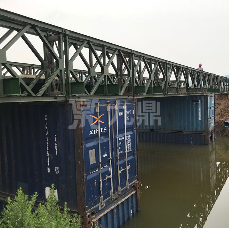 鋼(gang)棧橋